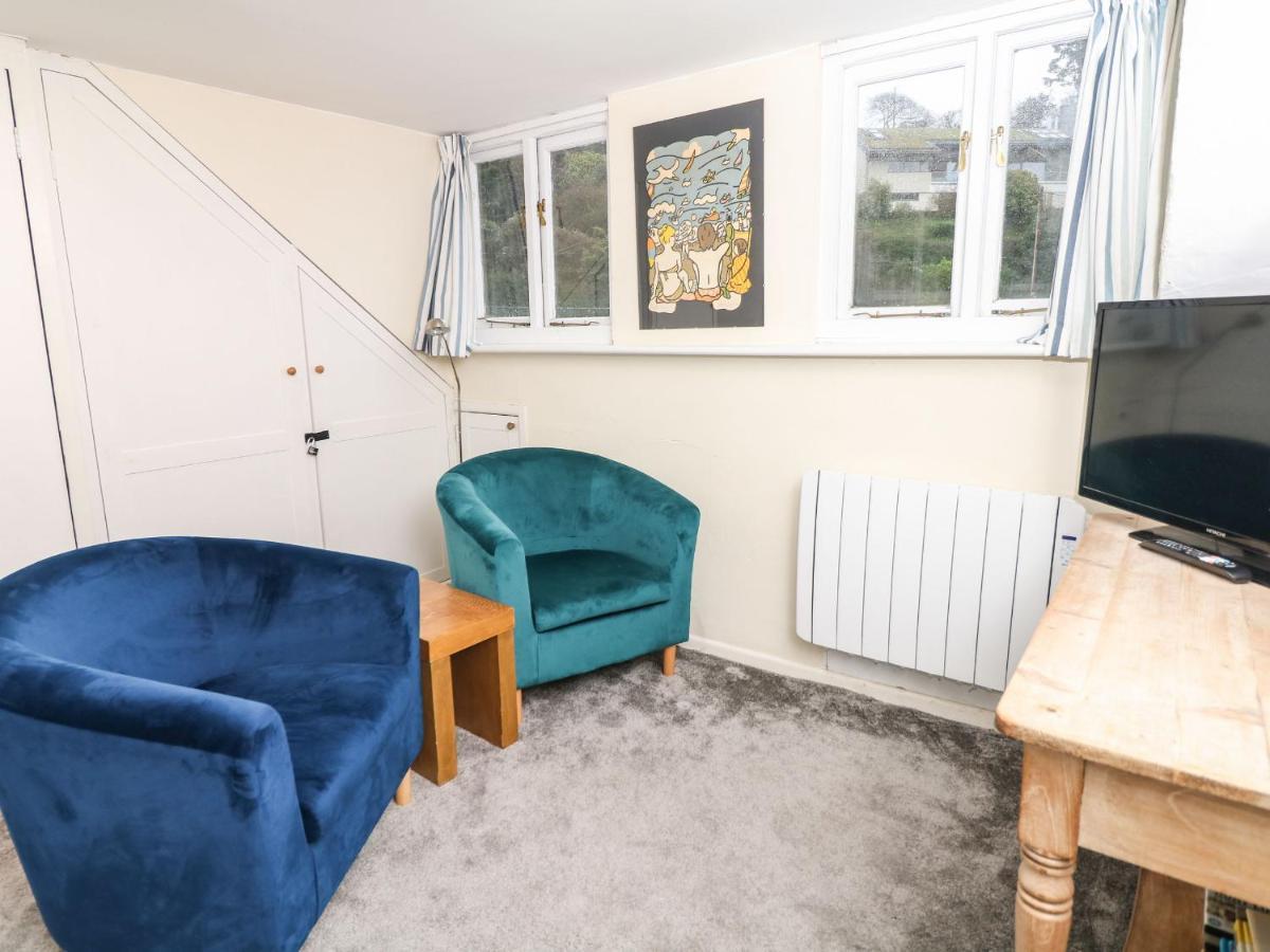 Quarry Cottage Flushing Экстерьер фото